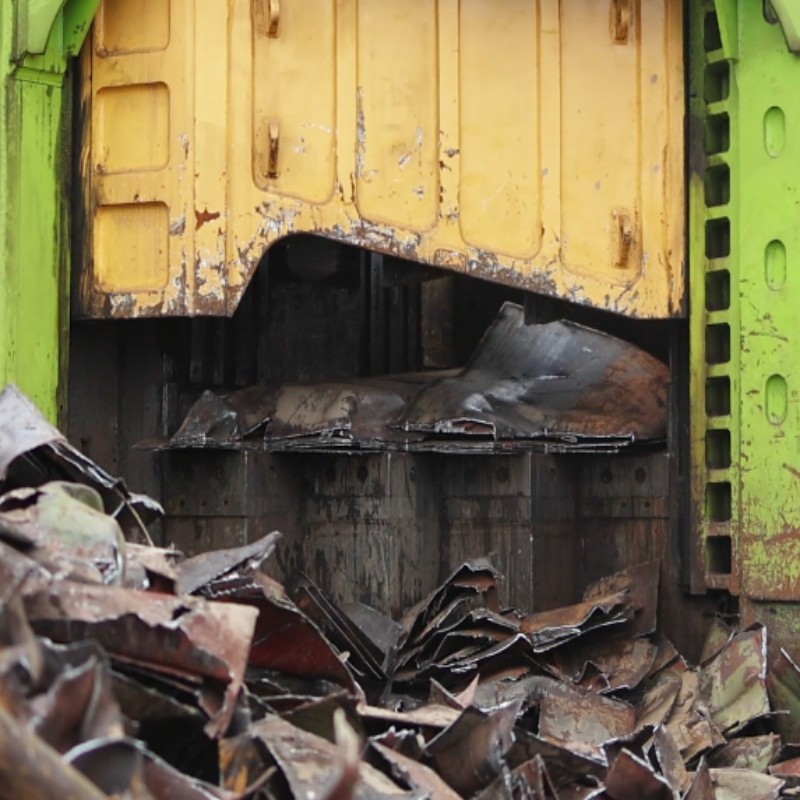 Multi-shaft shredder