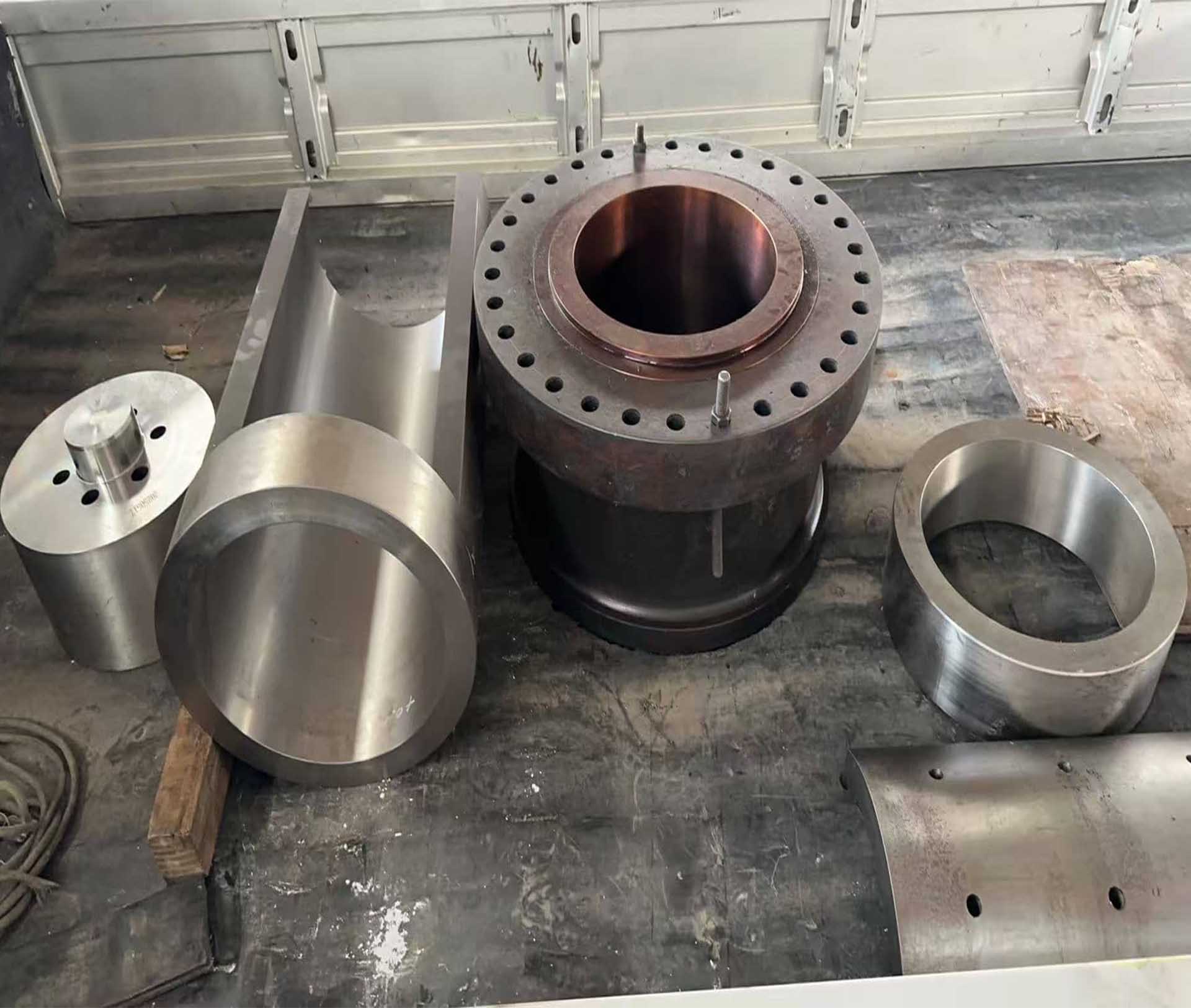 Spiegazione dettagliata dello stampo interno della macchina bricchettatrice per rottami metallici: la "forza del nucleo" della bricchettatura