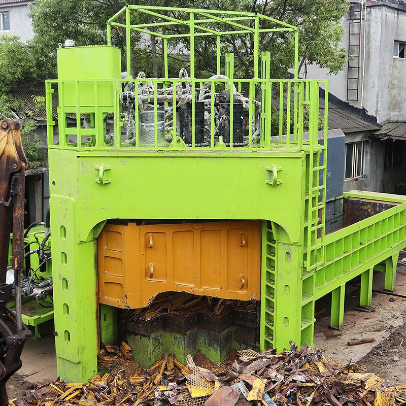 Multi Blade Scrap Metal Shearing Machine